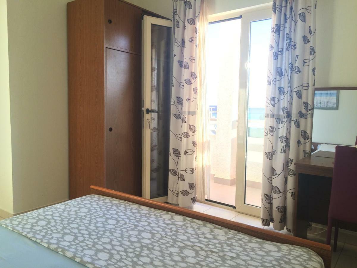 Apartmani Adriatic Ana Новалья Экстерьер фото